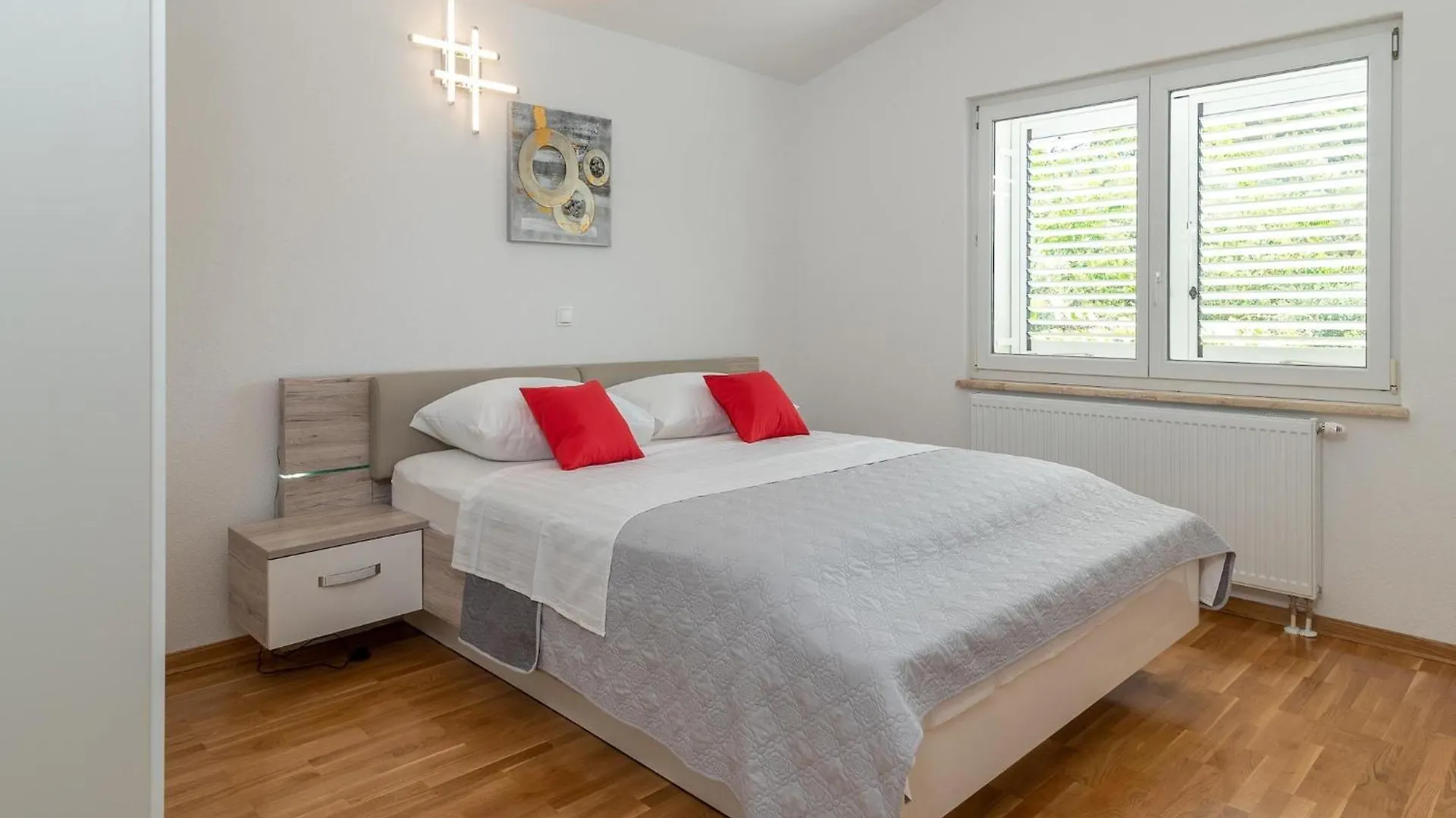Boutique Apartment With Garden In Traù 0*,